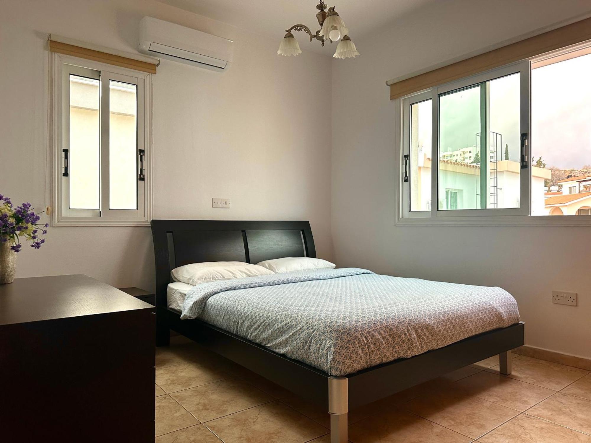 Nanas Vacation House Пафос Екстериор снимка